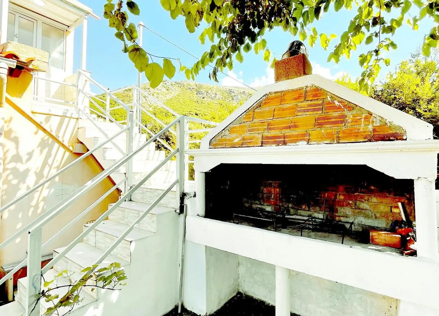 Garden Rooms هيماري 0*,  ألبانيا