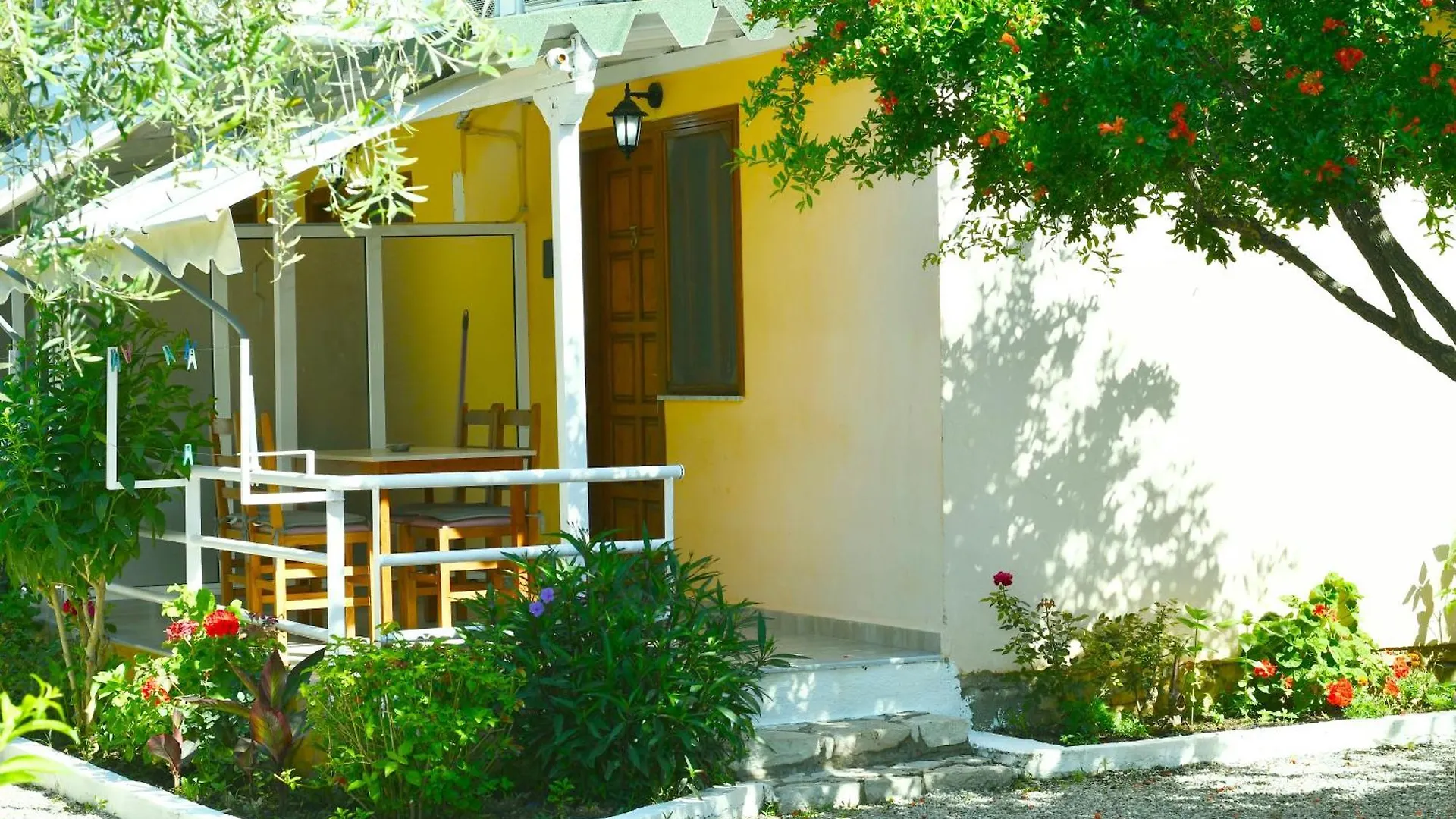 بيت ضيافة Garden Rooms هيماري