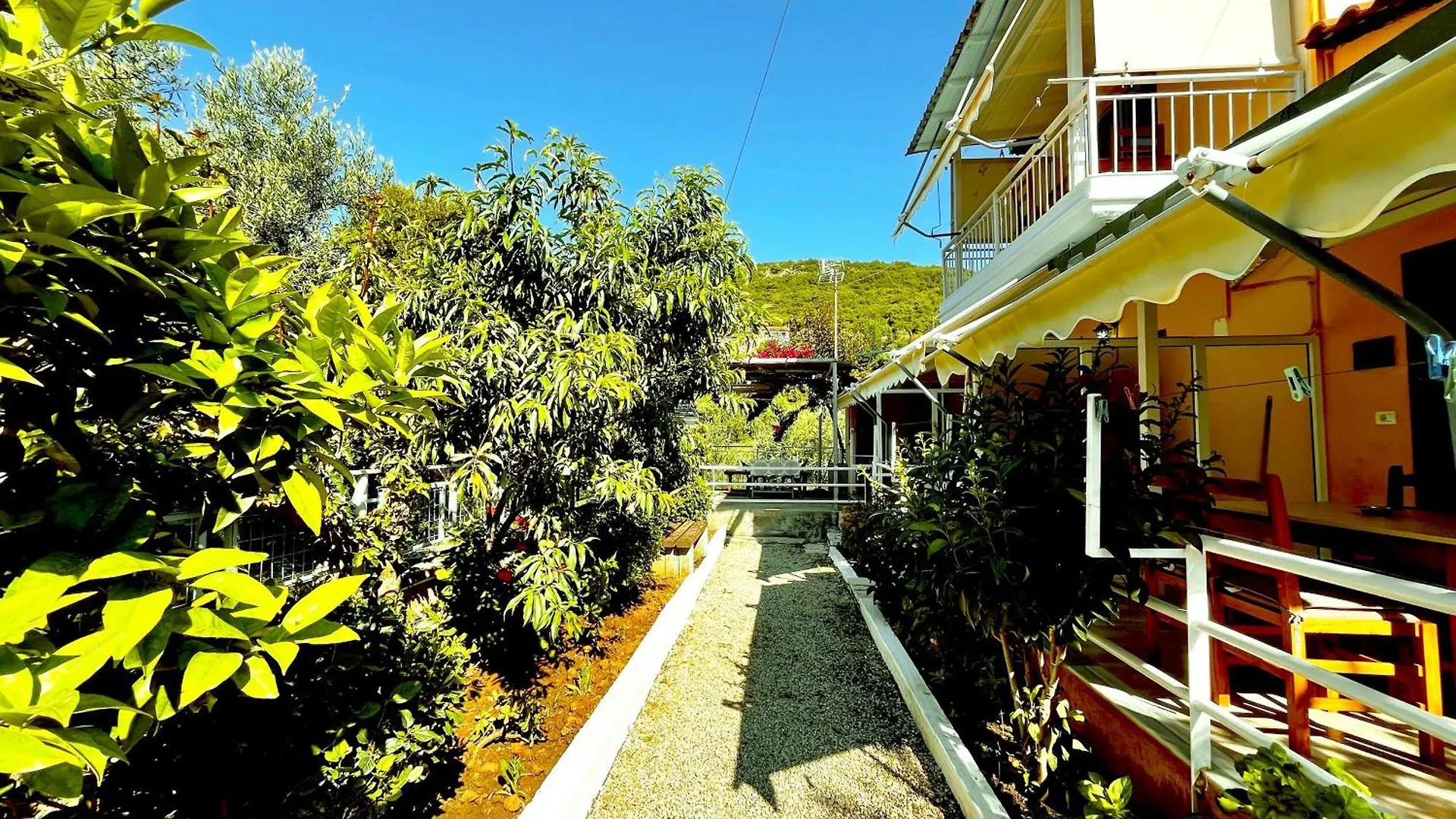 Garden Rooms ヒマラ 0*,